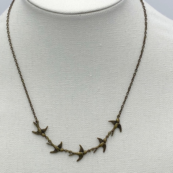 Birds Necklace Flying Bird Necklace - Picture 3 of 8
